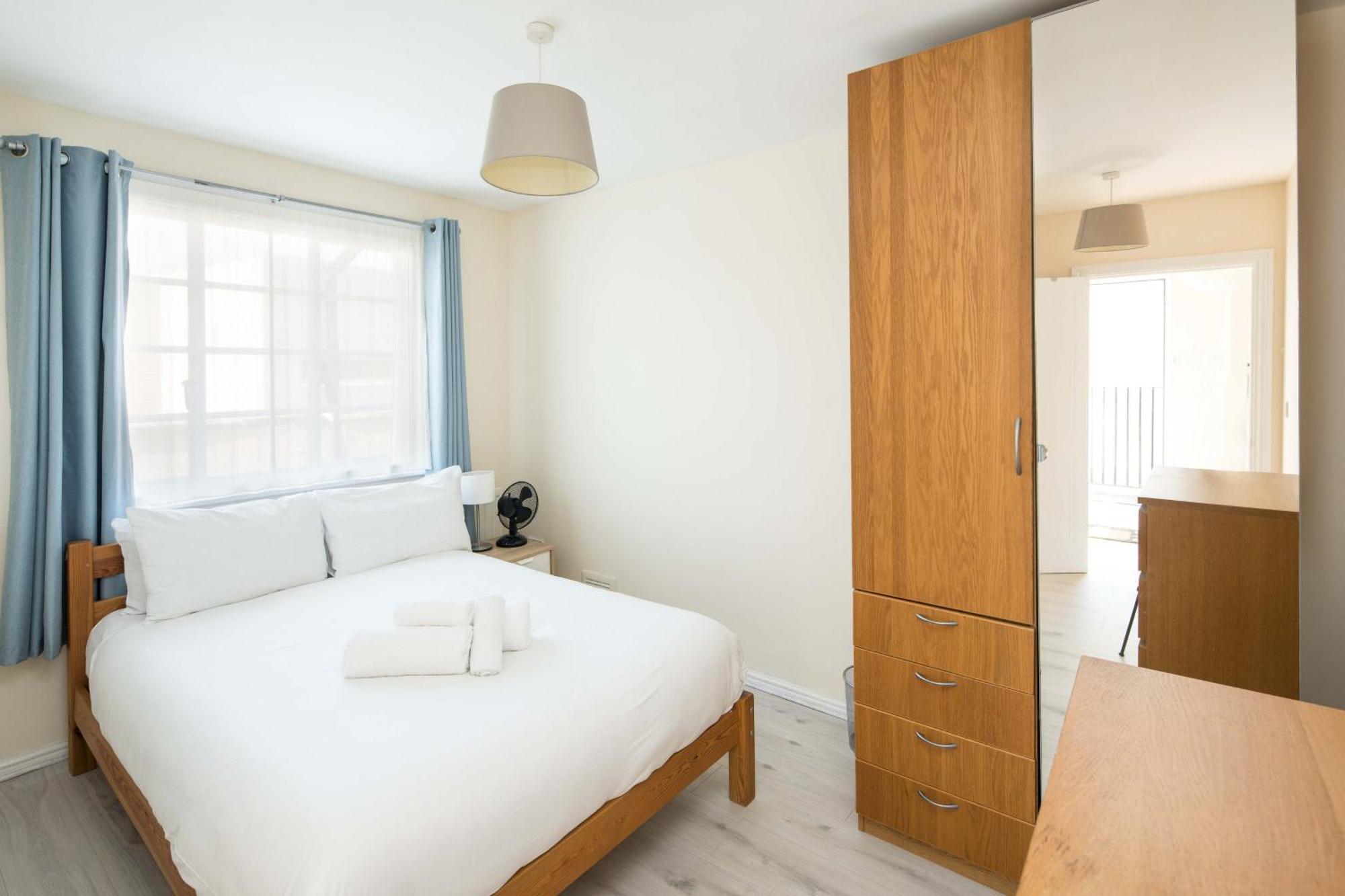 2Bd London Flat - City Buzz & Parkside Serenity Lejlighed Eksteriør billede