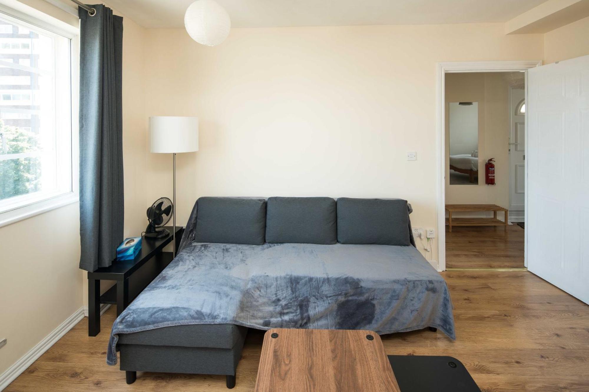 2Bd London Flat - City Buzz & Parkside Serenity Lejlighed Eksteriør billede